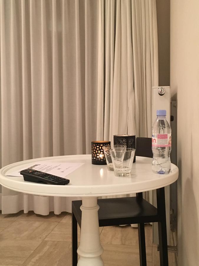 T Bed & De Tafel Hotel Avelgem Luaran gambar
